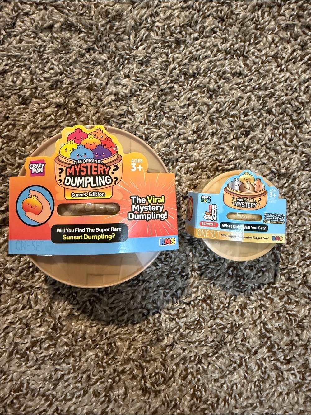 2 RMS Mystery Dumpling Sunset Edition + mini metal Squishy Toy